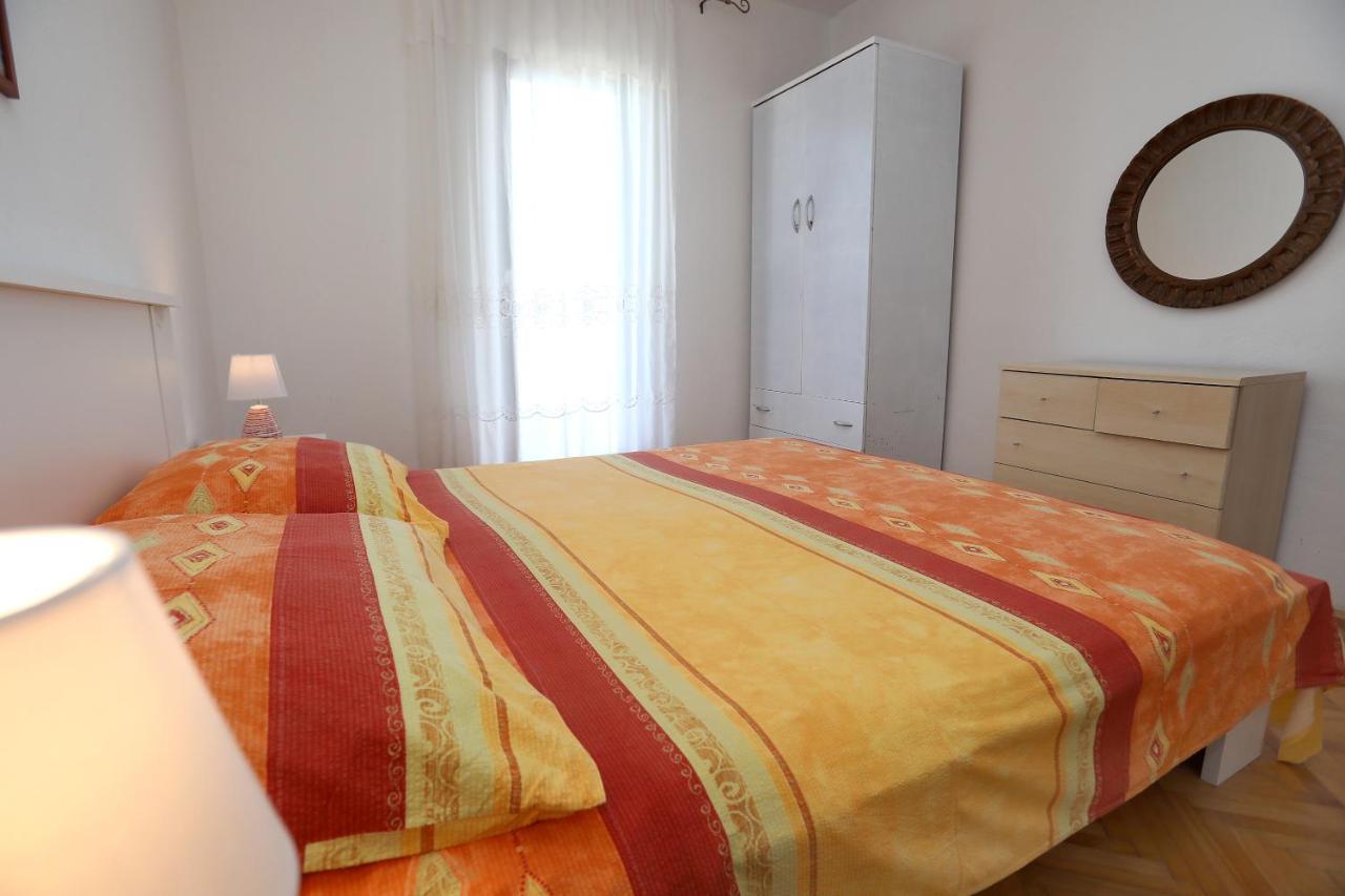 Apartman Karaga Trogir Exterior foto